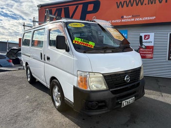 Nissan Caravan 2011 photo 3