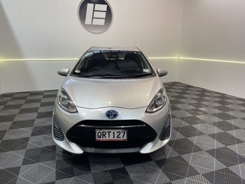 Toyota Aqua 2018 photo 3