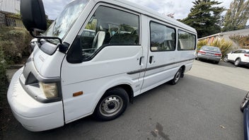 Mazda E2000 2001 photo 3