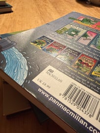 Listing 5 of 5 for InvestiGators- John Patrick Green books