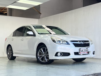 Subaru Legacy 2013 photo 2