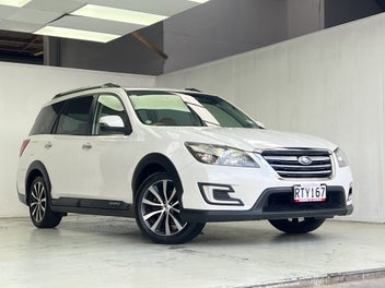 Subaru Exiga 2016 photo 2