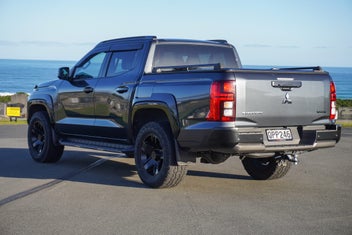 Mitsubishi Triton 2024 photo 4