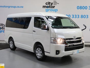 Toyota Hiace 2025 photo 2