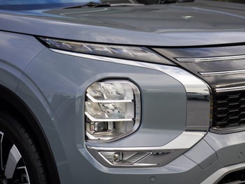 Mitsubishi Outlander 2026 photo 5