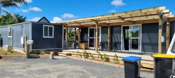 Listing 1 of 16 for 8mX4m cabin kitset(32 sqm cabin kitset) Double-glazed Door &Windows