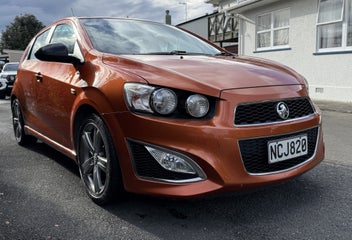 Holden Barina 2013 photo 3
