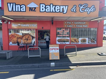 Vietnamese Bakery/Cafe