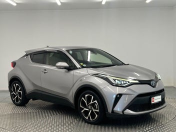 Toyota C-Hr 2019 photo 2