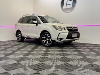 Subaru Forester 2013 photo 2