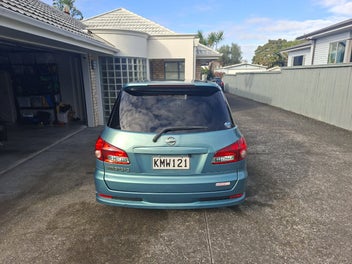 Nissan Wingroad 2006 photo 5