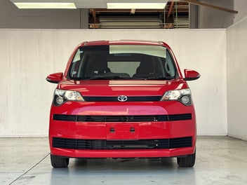Toyota Spade 2013 photo 3