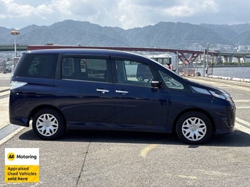 Mazda Biante 2014 photo 4