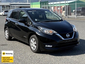 Nissan Note 2017 photo 2