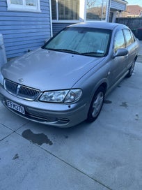 Nissan Bluebird Sylphy 2000 photo 2