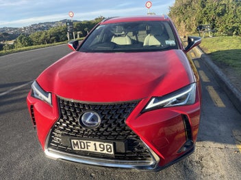 Lexus Ux 250H 2019 photo 4