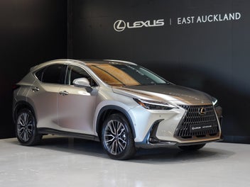 Lexus Nx 450H+ 2026 photo 2