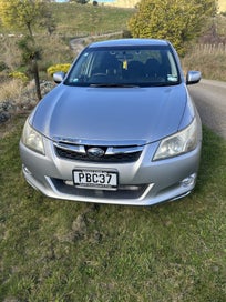 Subaru Exiga 2012 photo 2