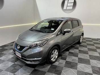 Nissan Note 2016 photo 4