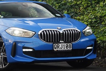 BMW 118I 2019 photo 3