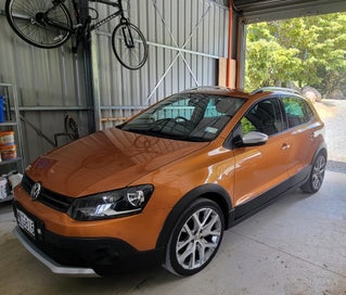 Volkswagen Cross Polo 2017 photo 4