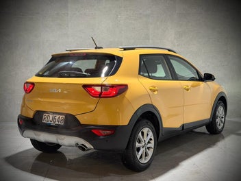 Kia Stonic 2025 photo 4