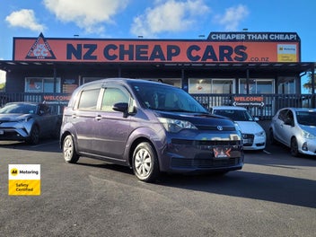Toyota Spade 2014 photo 2