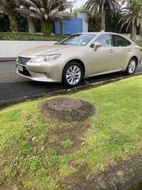 Lexus Es300H 2014 photo 3