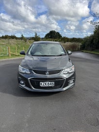 Holden Barina 2017 photo 2