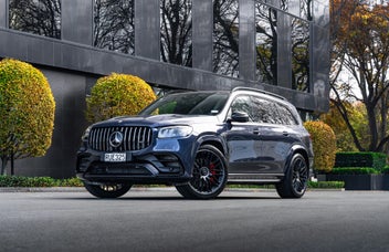 Mercedes-Benz Gls 63 2026 photo 2