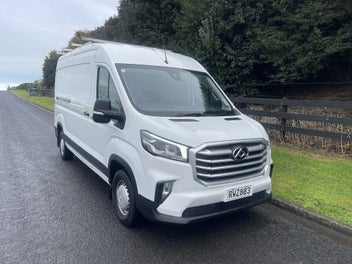 LDV Deliver 9 2022 photo 3