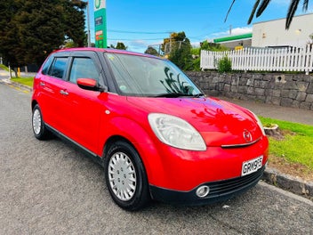 Mazda Verisa 2005 photo 3
