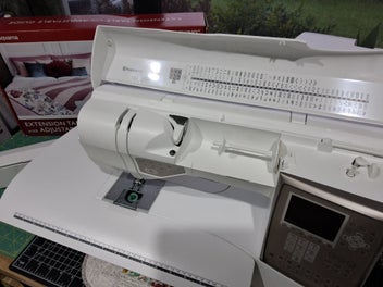 Listing 6 of 8 for Husqvarna Viking DESIGNER TOPAZ 30 Sewing And Embroidery Machine