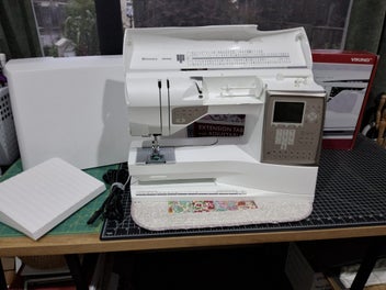 Listing 5 of 8 for Husqvarna Viking DESIGNER TOPAZ 30 Sewing And Embroidery Machine