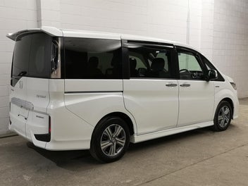 Honda Step Wagon 2017 photo 3