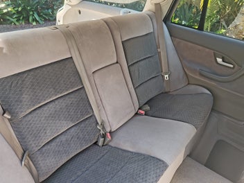 Ford Falcon 2004 photo 4