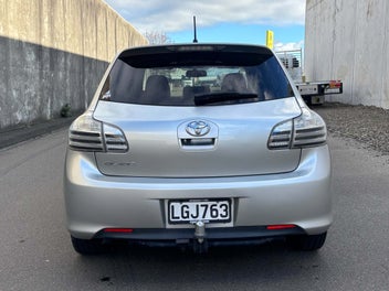 Toyota Blade 2007 photo 3