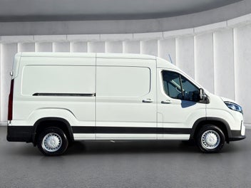 LDV Deliver 9 2026 photo 4