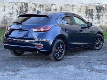 Mazda Axela 2016 photo 4