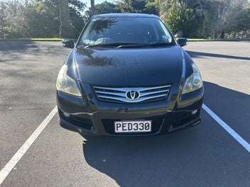 Toyota Blade 2009 photo 3