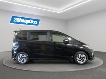 Honda Freed 2014 photo 5