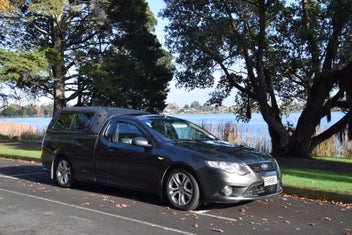 Ford Falcon 2010 photo 3