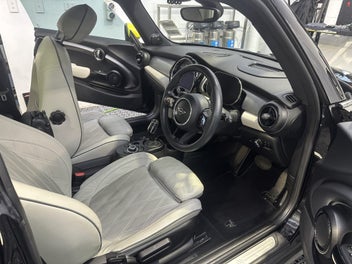 Mini Hatch 2021 photo 3
