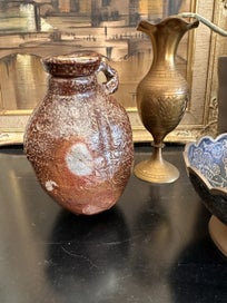 Listing 20 of 20 for NZ Potter Chester Nealie Large Poison Bottle
