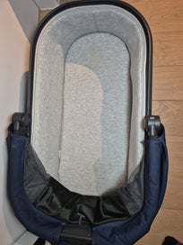 Listing 16 of 17 for UPPAbaby Vista V2 Baby Stroller with bassinet (Great Condition)