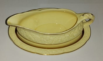 Listing 16 of 19 for Crown Ducal Florentine "Golden Glamour" 37-Piece Antique Dinner Service