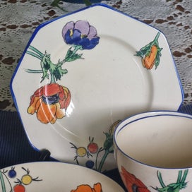 Listing 6 of 7 for STUNNING and Rare 1929-1930 CLARICE CLIFF Design Hand Painted "Japonica" Trio