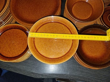 Listing 4 of 20 for Huge Vintage Crown Lynn Flemington Crockery Collection – 117 Pieces!