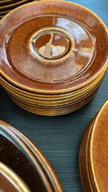 Listing 13 of 20 for Huge Vintage Crown Lynn Flemington Crockery Collection – 117 Pieces!