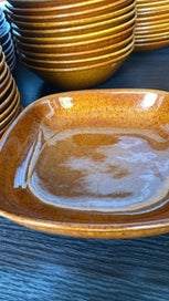 Listing 15 of 20 for Huge Vintage Crown Lynn Flemington Crockery Collection – 117 Pieces!